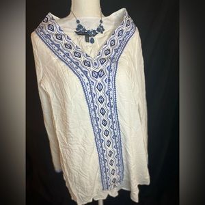 White House Black Market Cotton Voile White Tunic $80 closet closing!